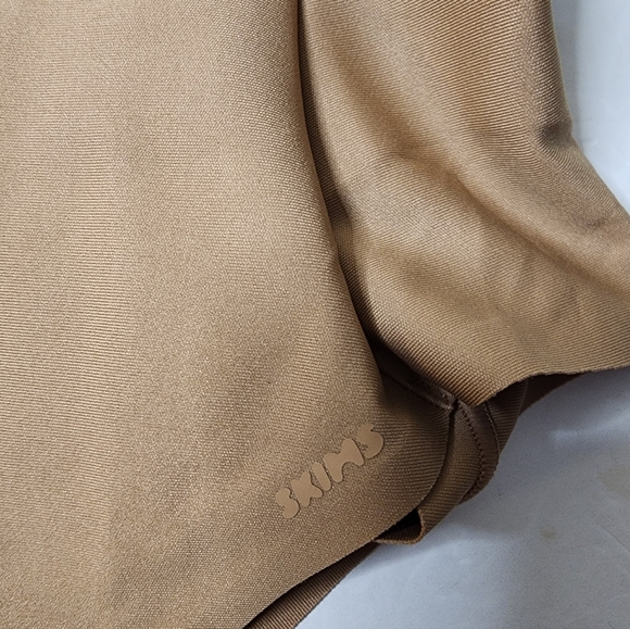 Skims Body Zoned High Waisted Thong Womens XXS Sienna - Picture 7 of 8